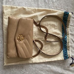 Tory Burch Kira Chevron Chain Wallet crossbody